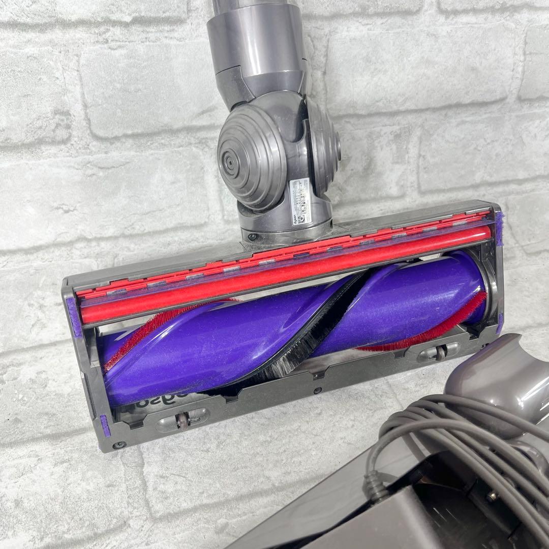 Dyson ダイソン V10 スティッククリーナー本体 各種アタッチメント付き