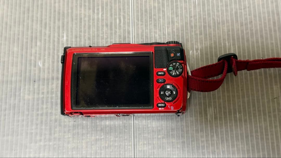 Olympus TG-6 レッド カメラ 4K　ジャンク