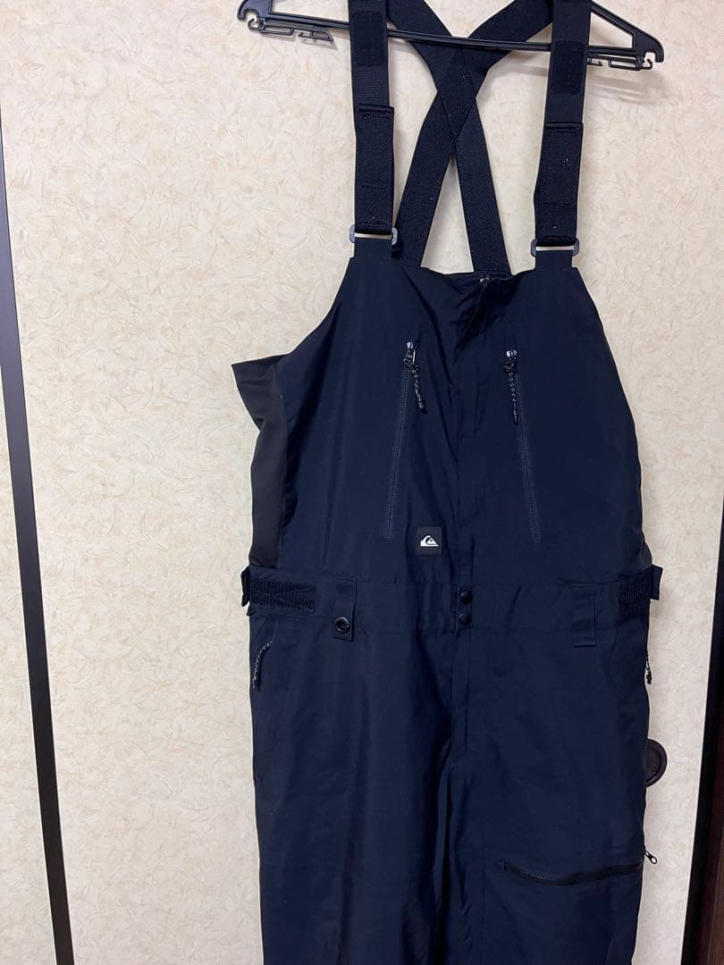 QUICKSILVER ビブパンツ　Mサイズ