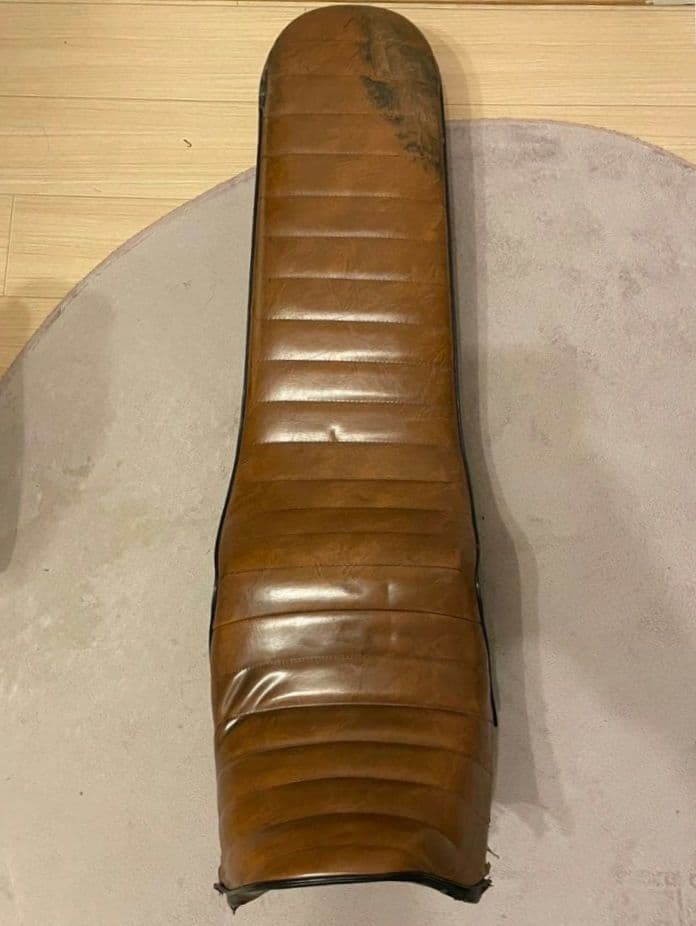 xjr400 三段シート