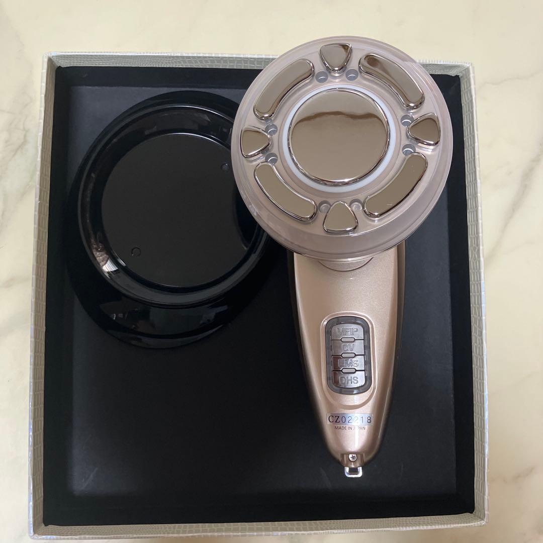 美容機器　ドクターキャビエット　ザゼウス