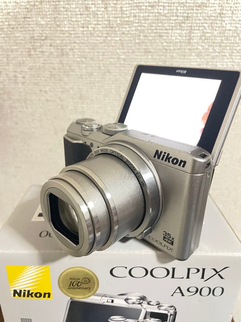 Nikon COOLPIX A900 シルバー　中古美品
