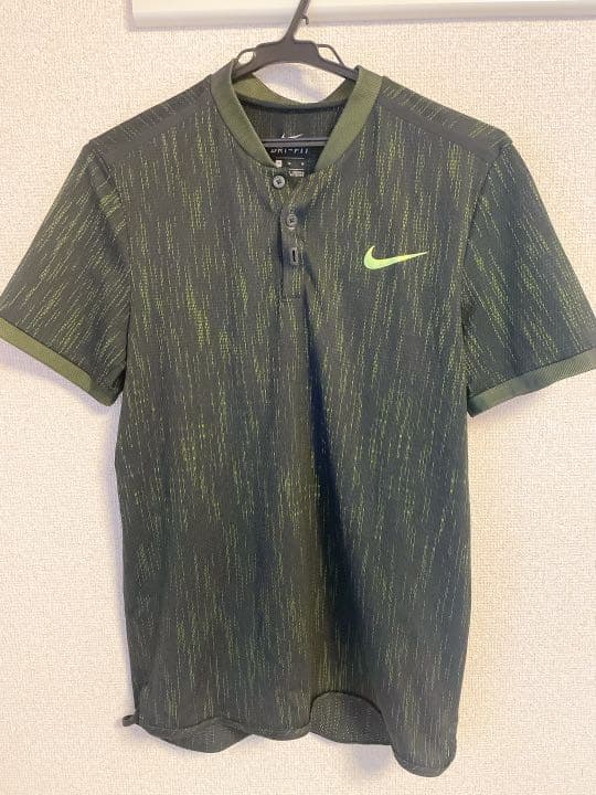 【ナイキ　デルポトロ】テニスウェア