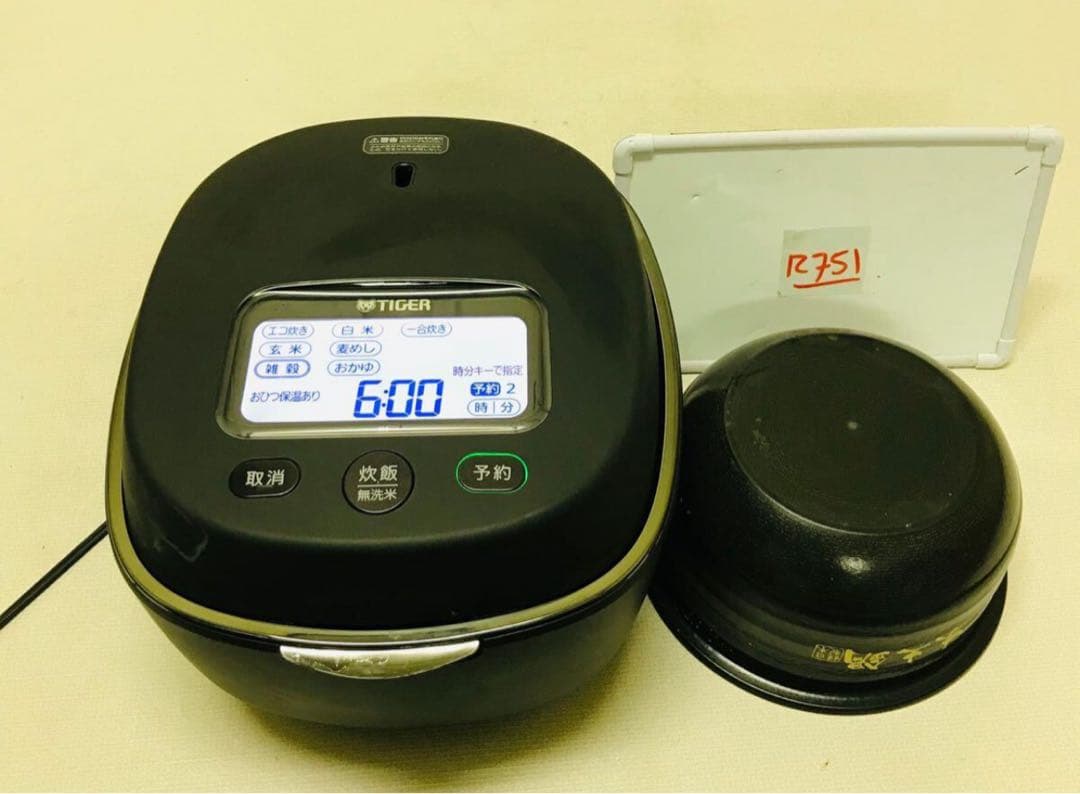 TIGER 炊飯器 JPL-G100 動作確認済み　2021年動作品