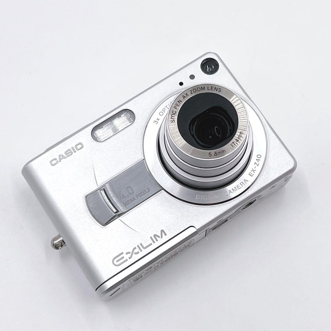 【美品】 CASIO EXILIM ZOOM EX-Z40 シルバー　コンデジ