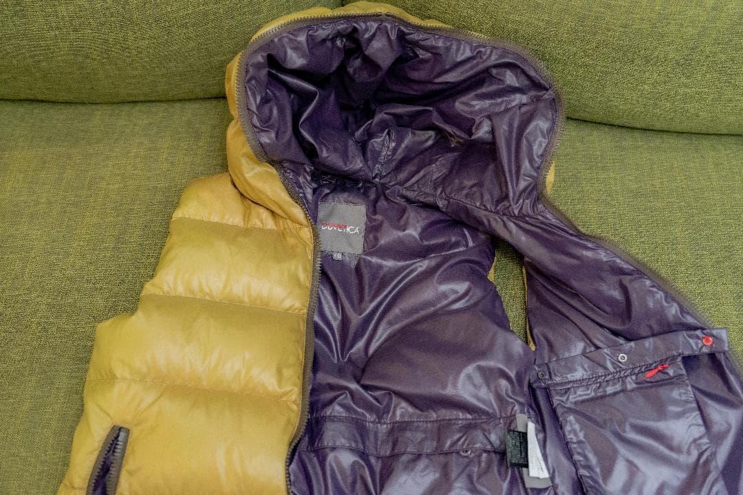 DUVETICA 　デュベティカ　ダウンベスト　40