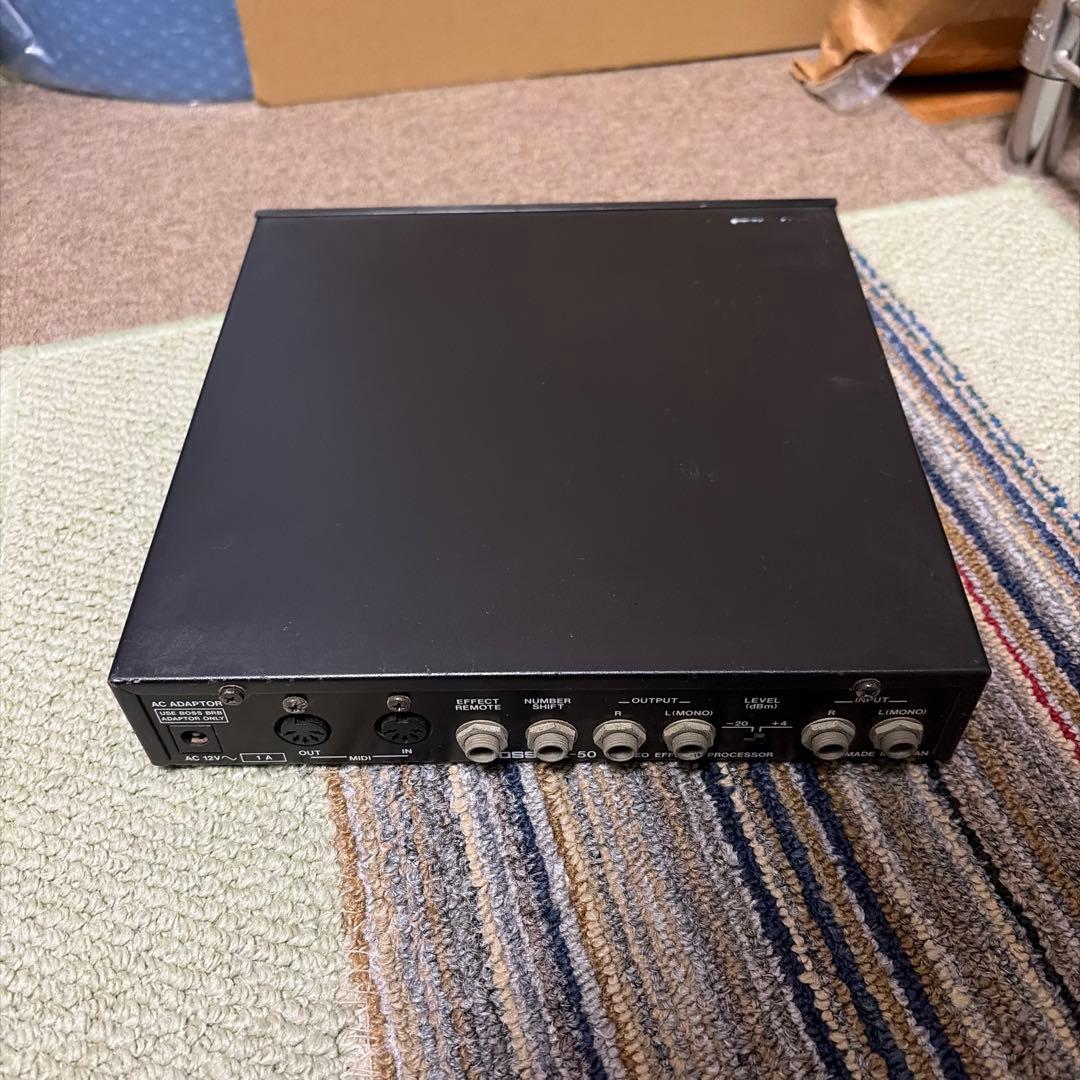 BOSS SE-50 マルチエフェクター　アダプター付き　BRB-100