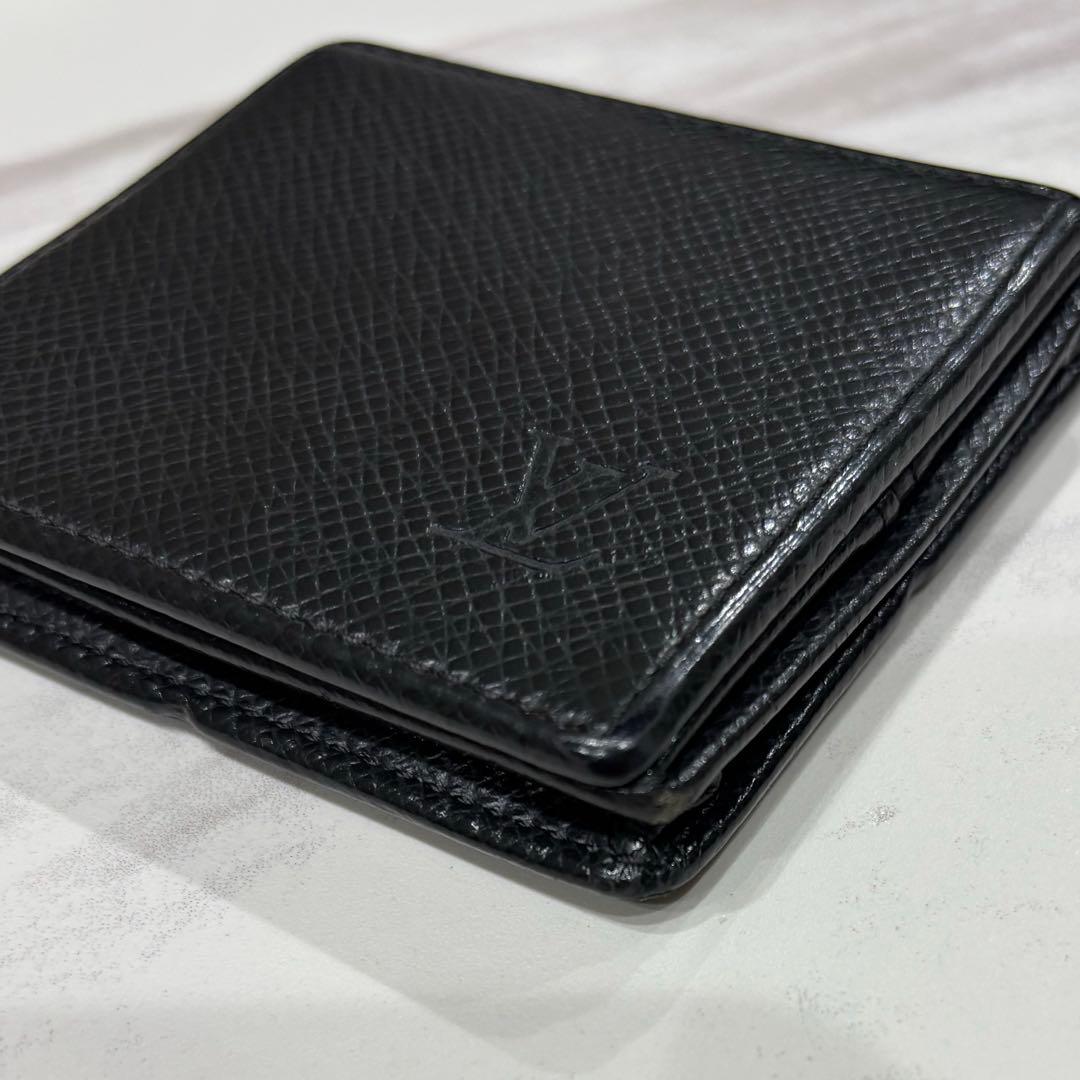 ヴィトン　ケース　メンズ　ブラック
