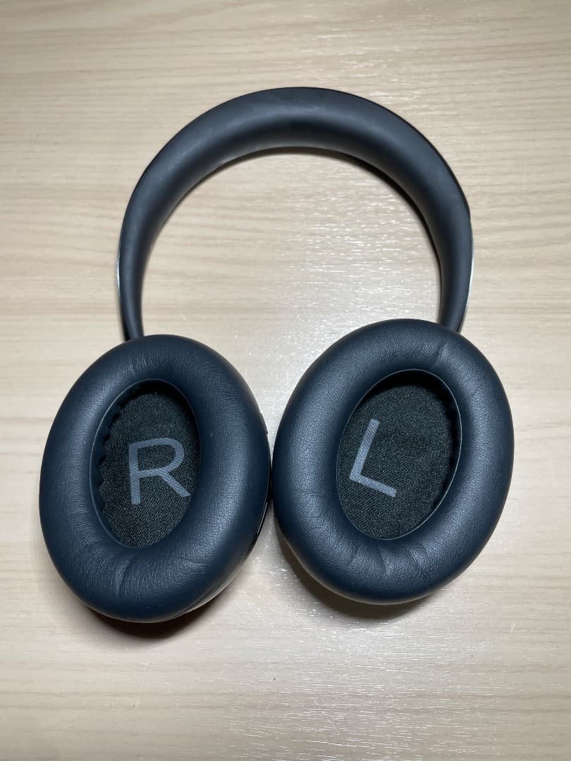 Bose ワイヤレスヘッドホン ブラック NC700 ケース付き