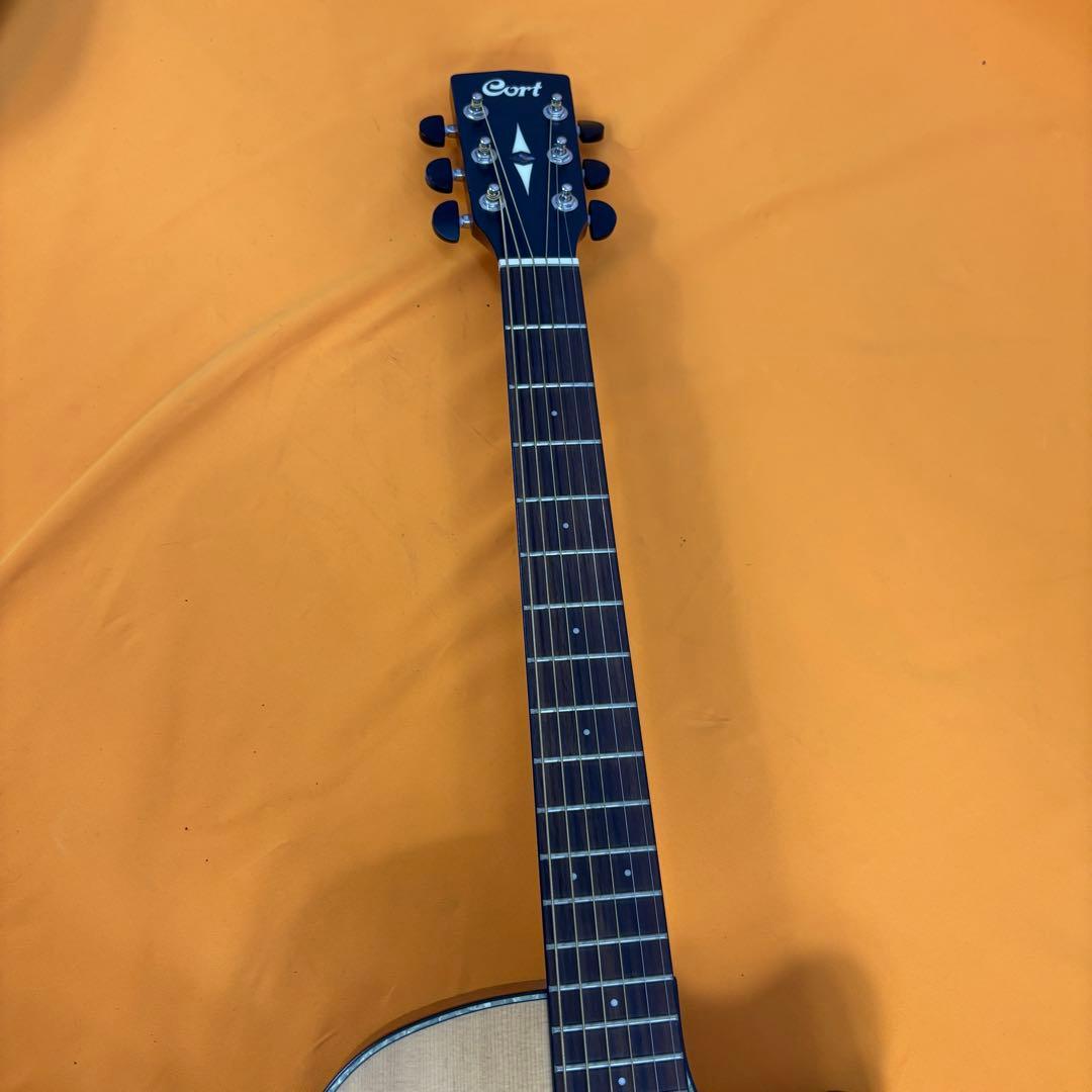 Cort カッタウェイ sfx e ns アコースティックギター　ケース付き