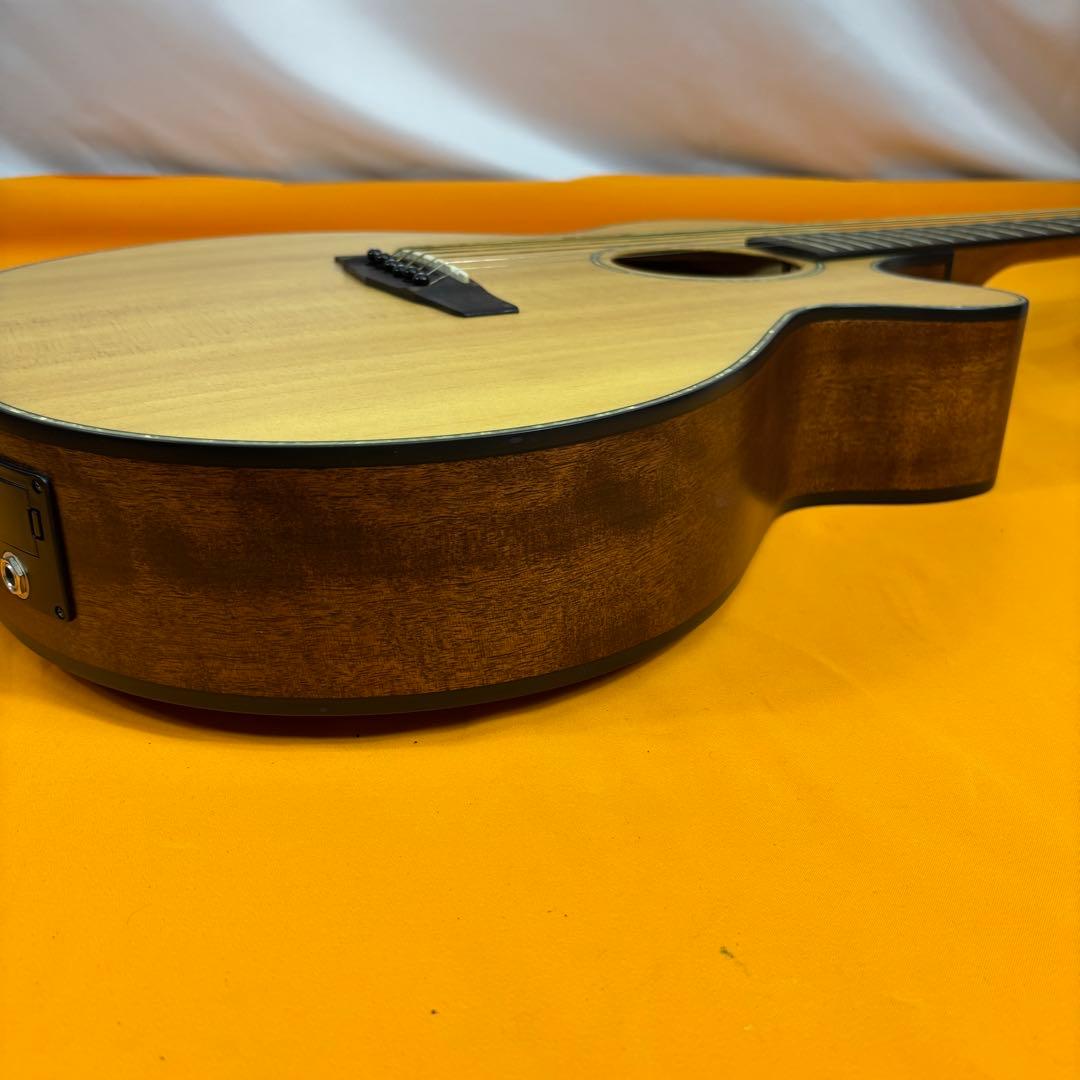 Cort カッタウェイ sfx e ns アコースティックギター　ケース付き