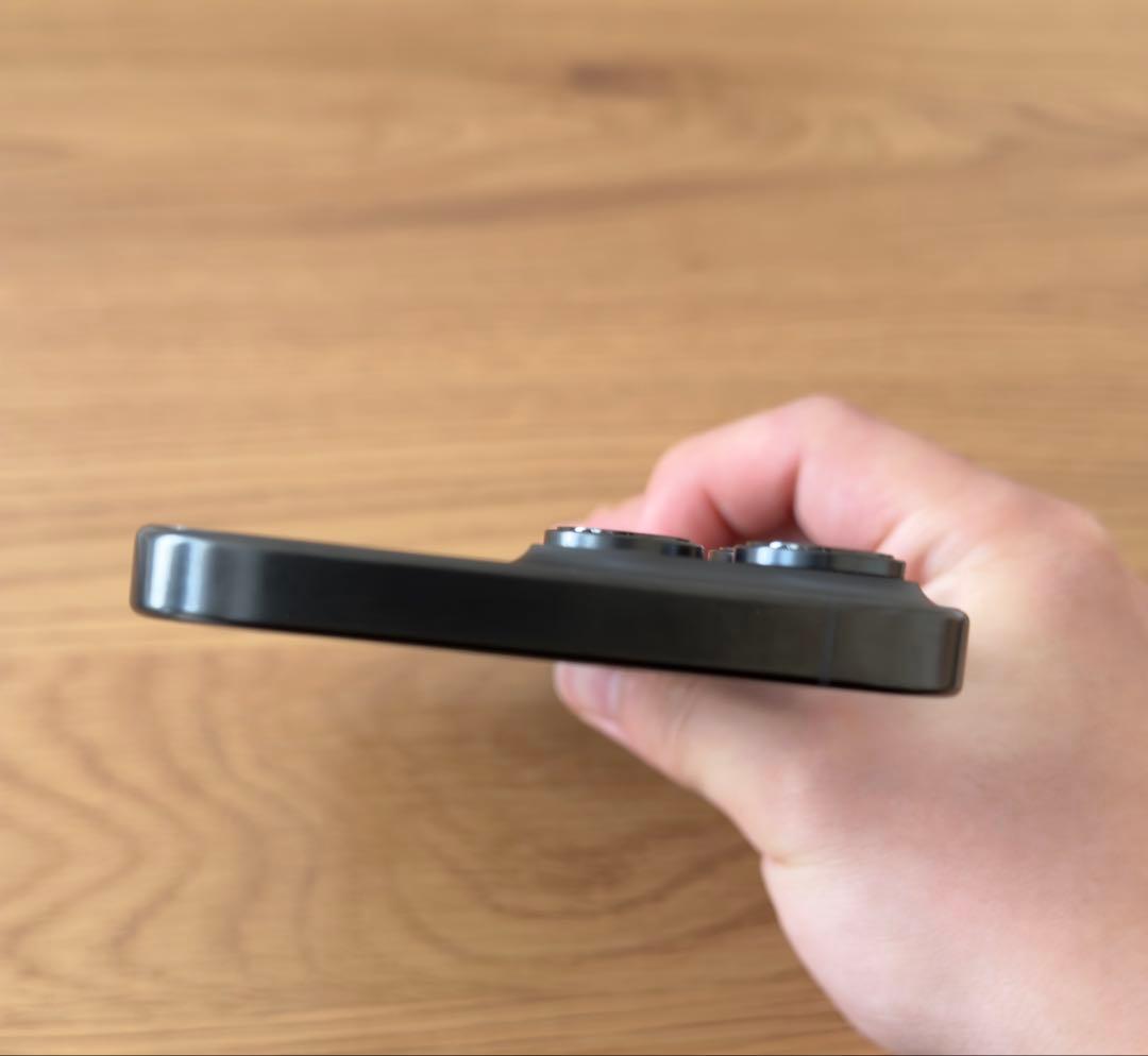 iPhone16ProMax 256GB 液晶表示不良 おまけ