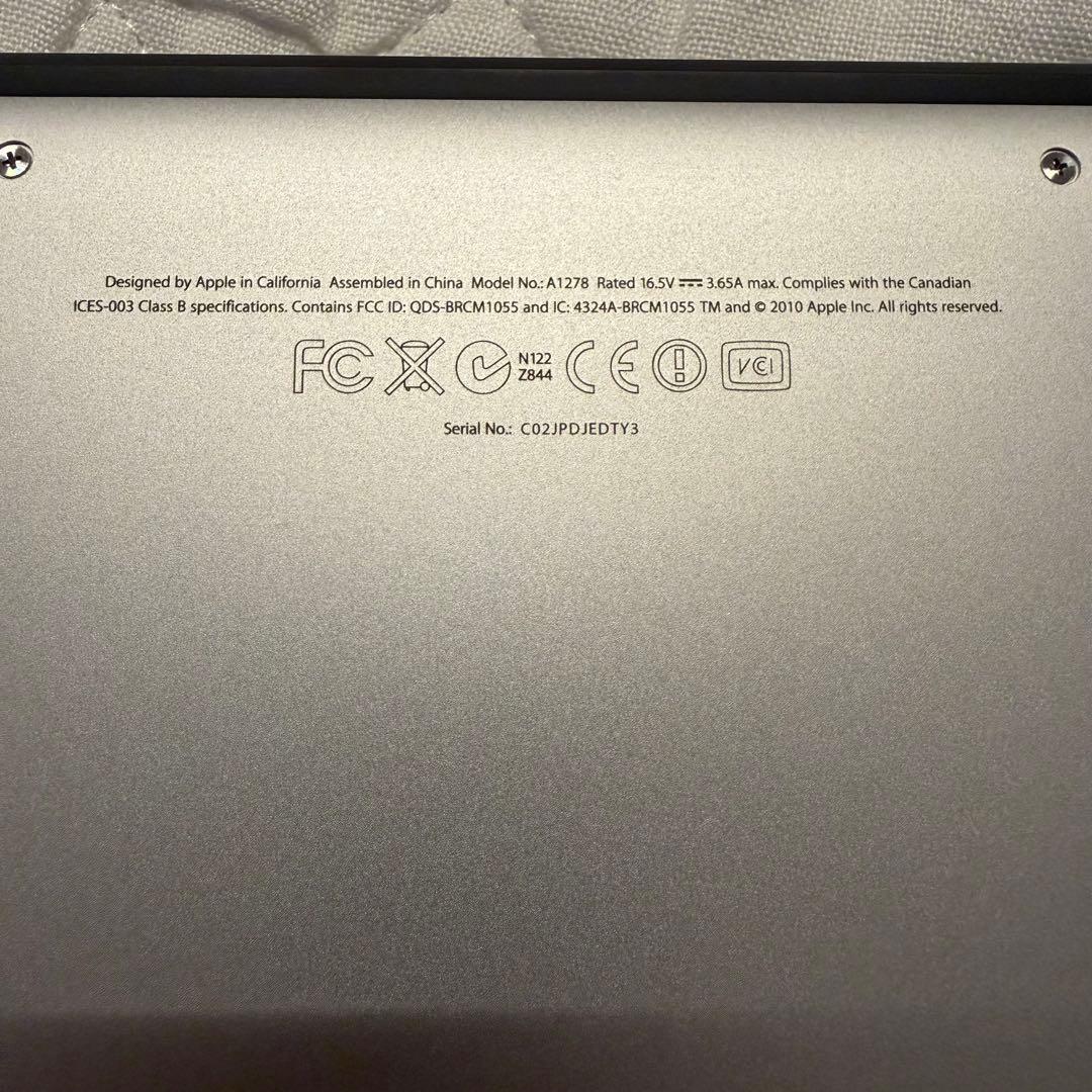 13.3インチMacBook ProMD101J/A 2012モデル　付属品完備