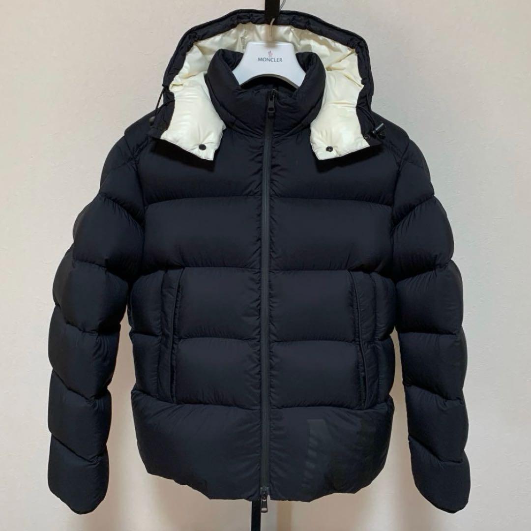 鑑定済★ モンクレール　 WILMS サイズ3 ブラック　5D146