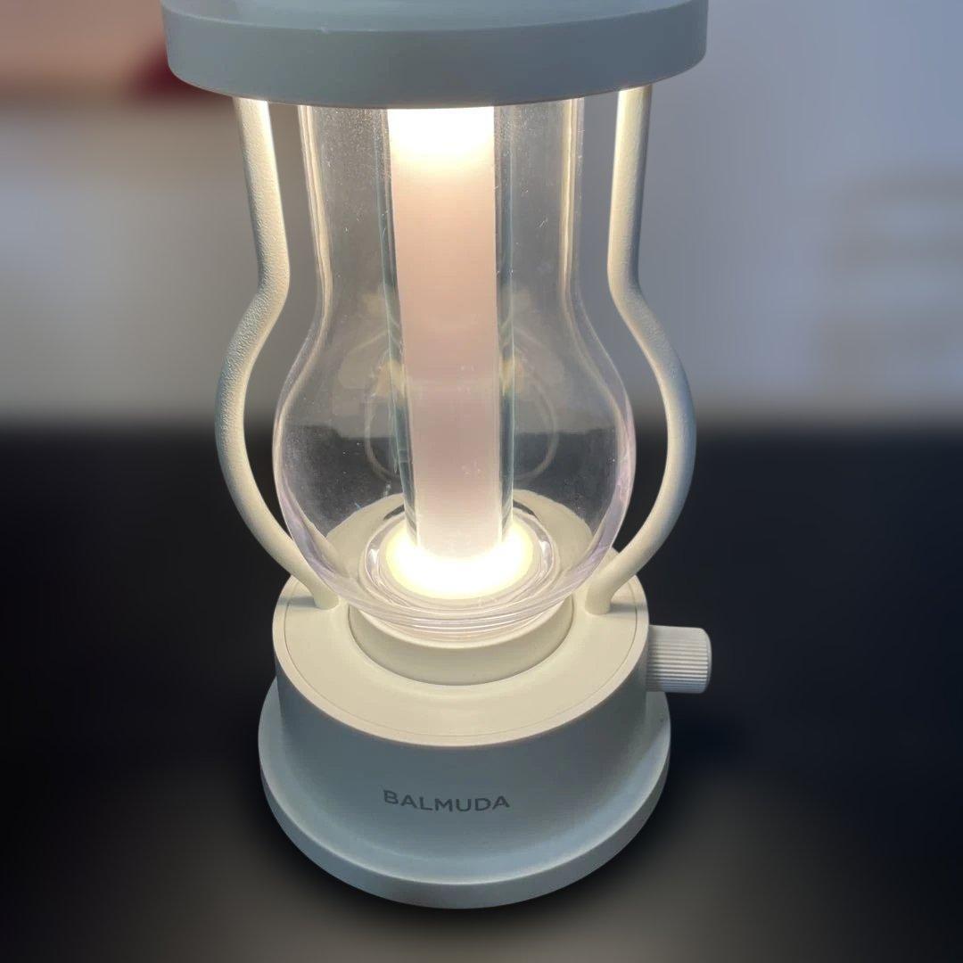 Y*u様 バルミューダ ザ・ランタン ポータブルLEDランタン L02A-WH