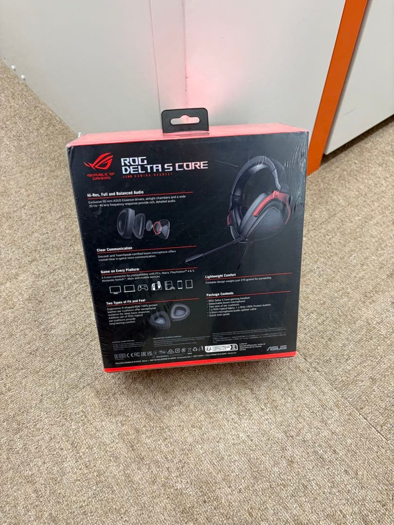 【新品未使用】ASUS ゲーミングヘッドセット ROG Delta S Core