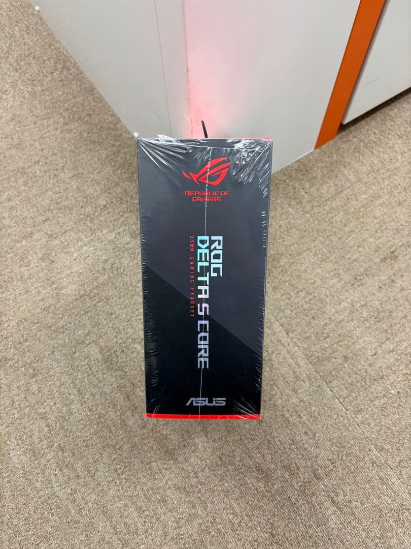 【新品未使用】ASUS ゲーミングヘッドセット ROG Delta S Core
