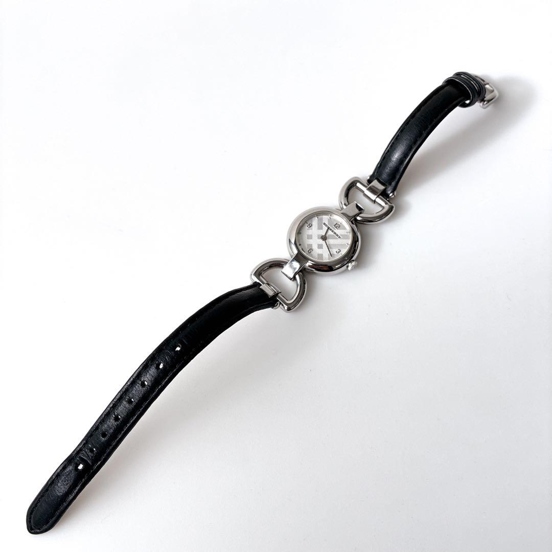 BURBERRY バーバリー 腕時計 美品 新品電池 レザーベルト チェック柄