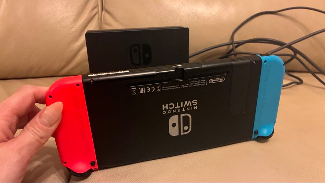 ソフト付き！Nintendo Switch 本体