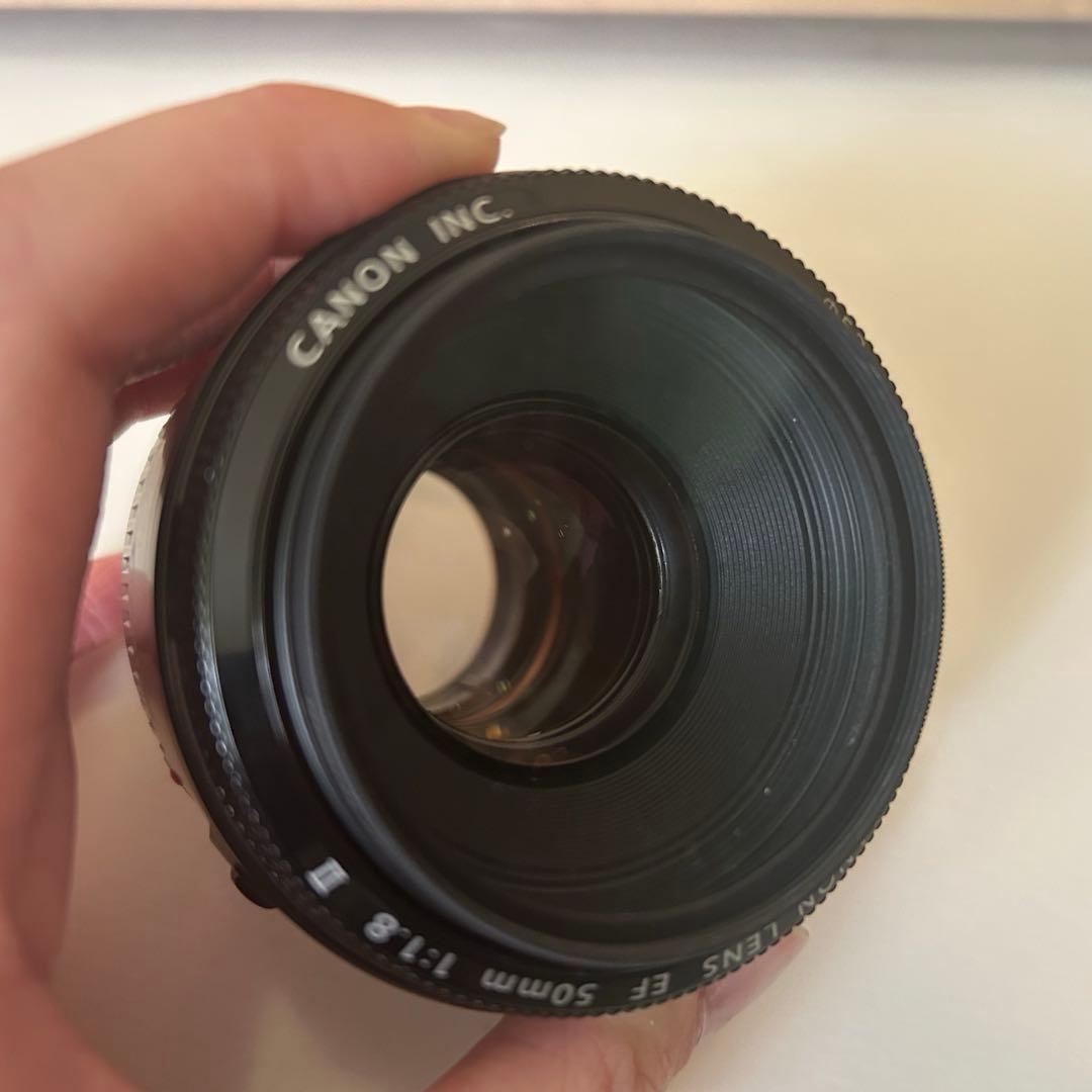 Canon EF 50mm f/1.8 II レンズ　フィルター付き