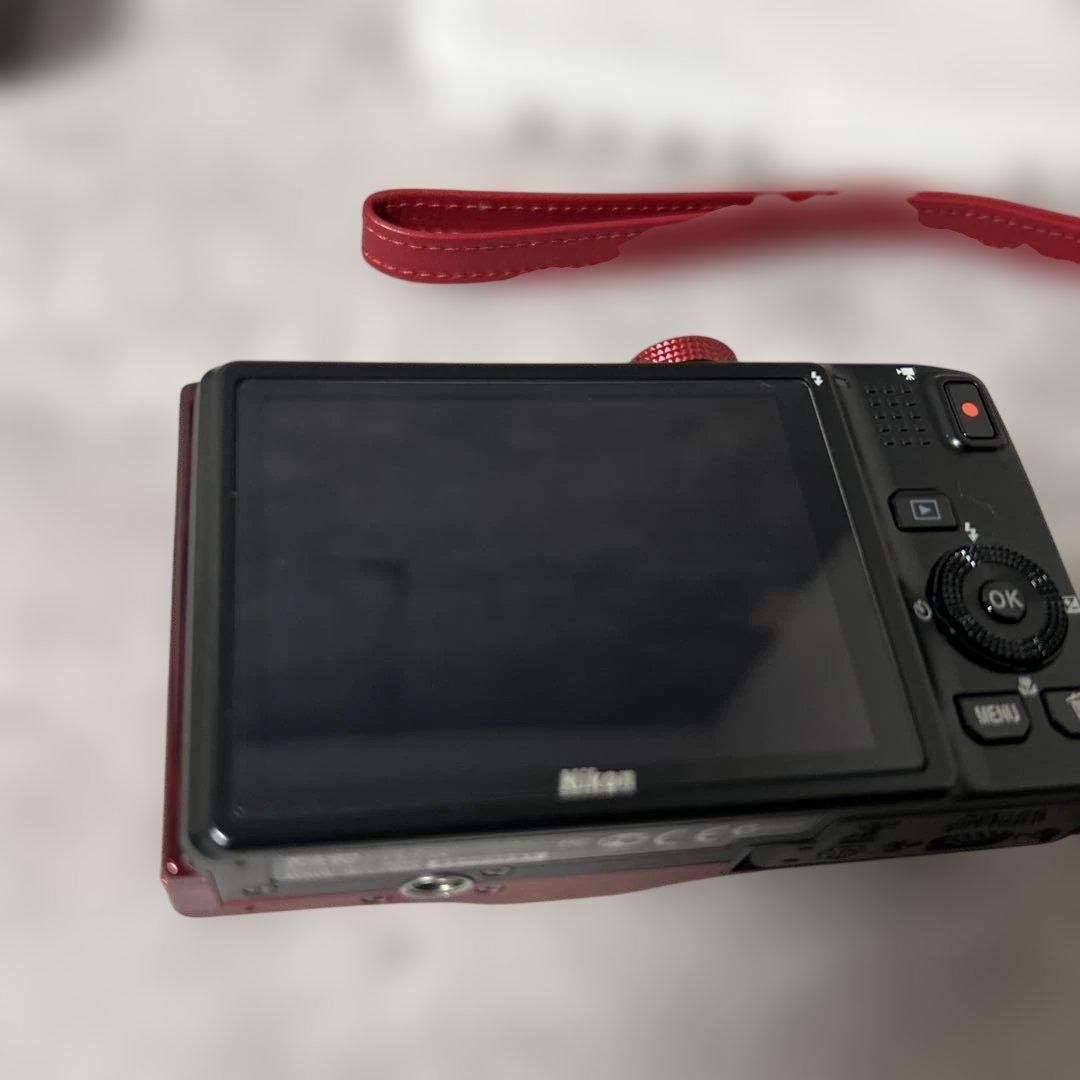Nikon COOLPIX s8200 14倍光学ズーム　動作確認済　付属品　赤