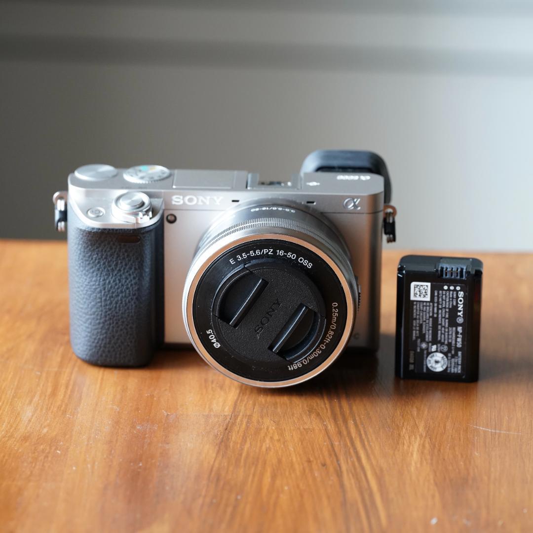 SONY α6000 パワーズームレンズキット ILCE-6000L S