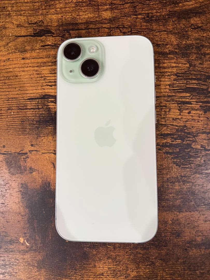 Apple iPhone 15 ミントグリーン 本体　256G