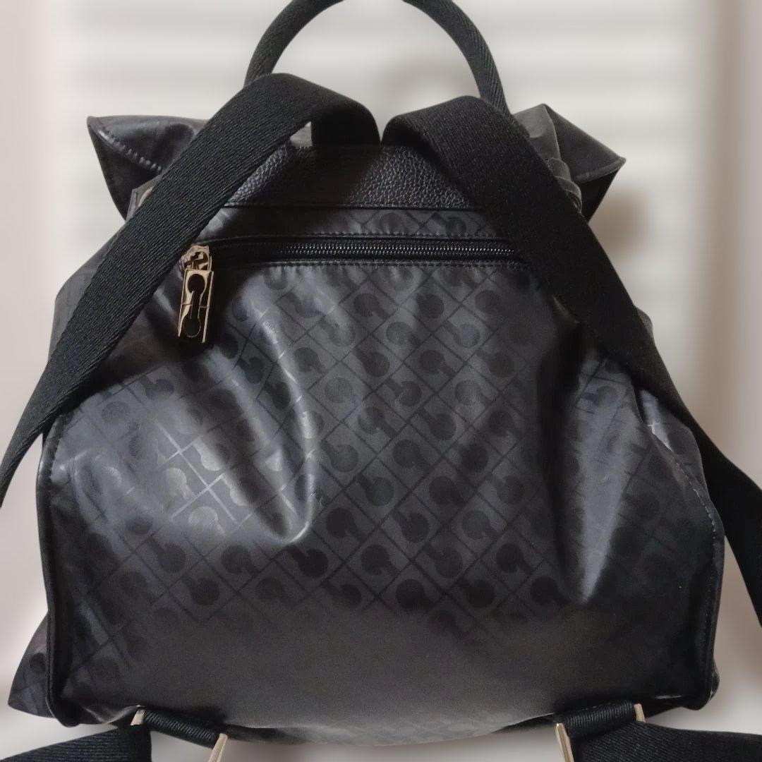 2765　ゲラルディーニ　リュック　ブラック　ソフティ　極美品