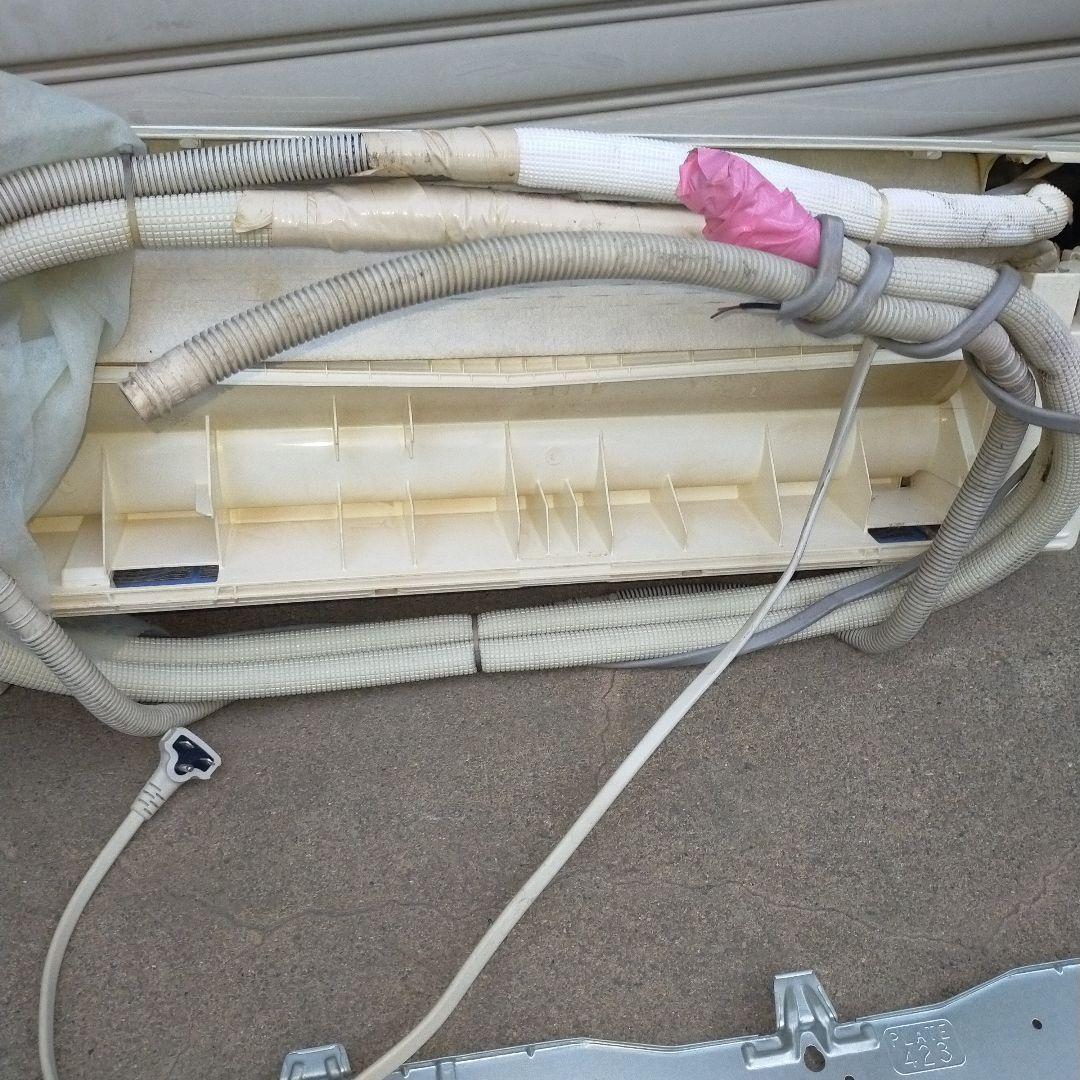 盛岡　業務用　Mitsubishi エアコン　MSZ-GE2219　200v