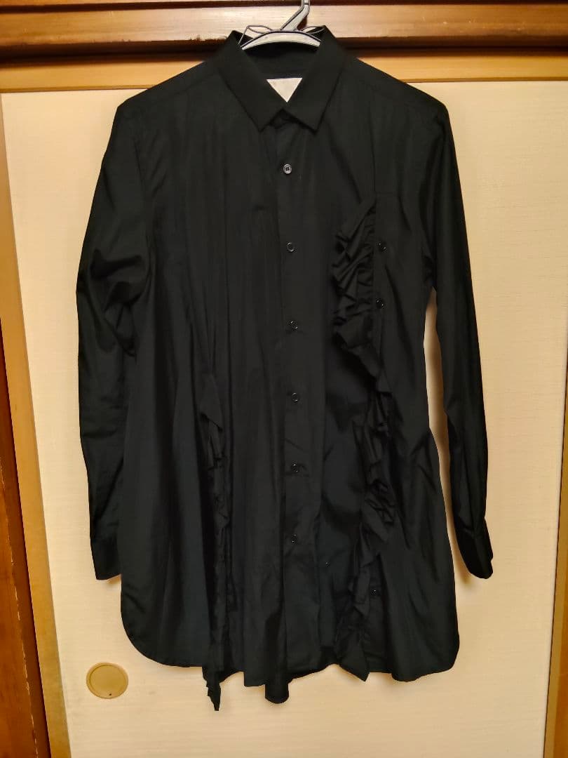 き*ん様 noir kei ninomiya フリル変形シャツ