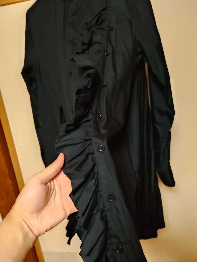 き*ん様 noir kei ninomiya フリル変形シャツ