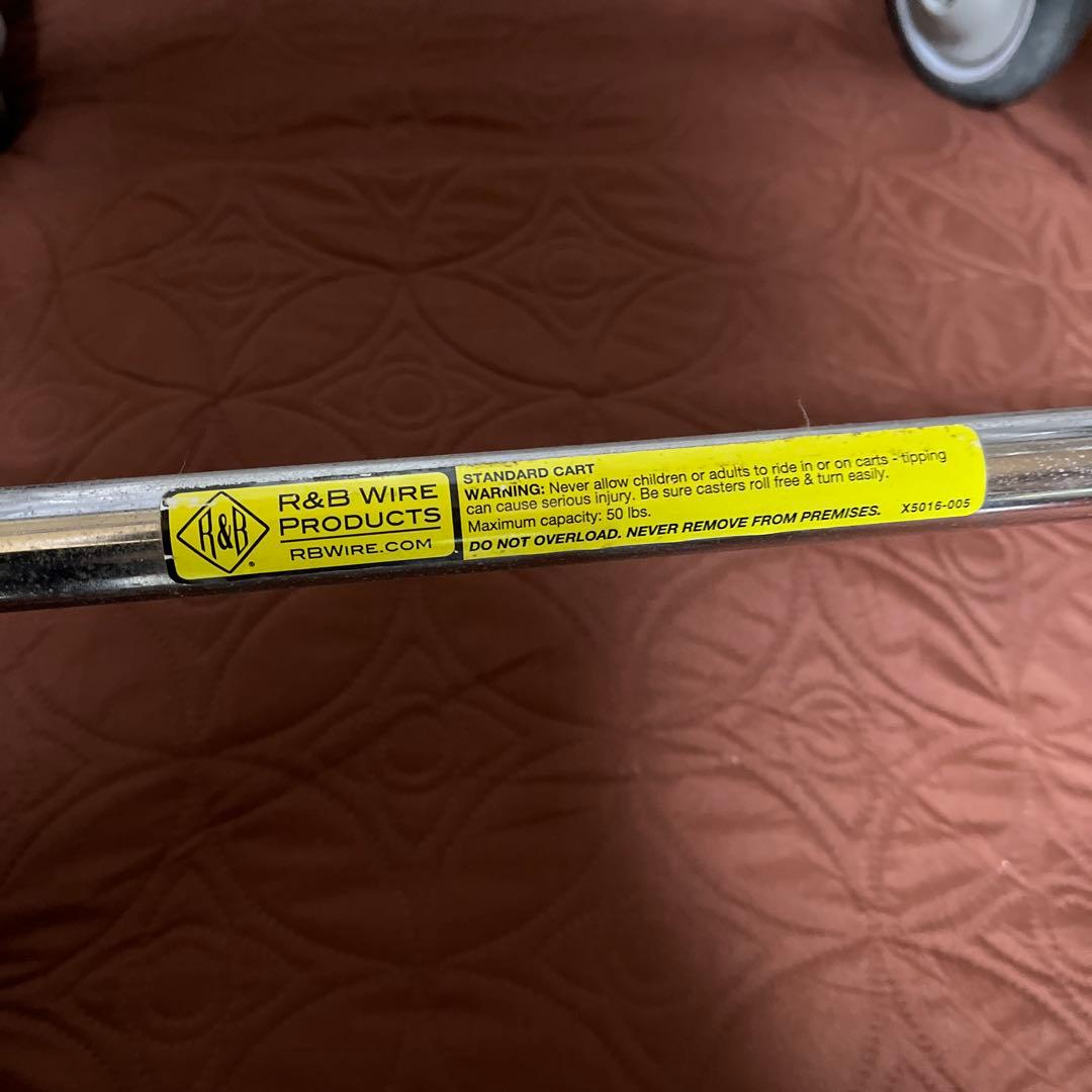 R&B Wire Products　ランドリーカート　アメリカ製