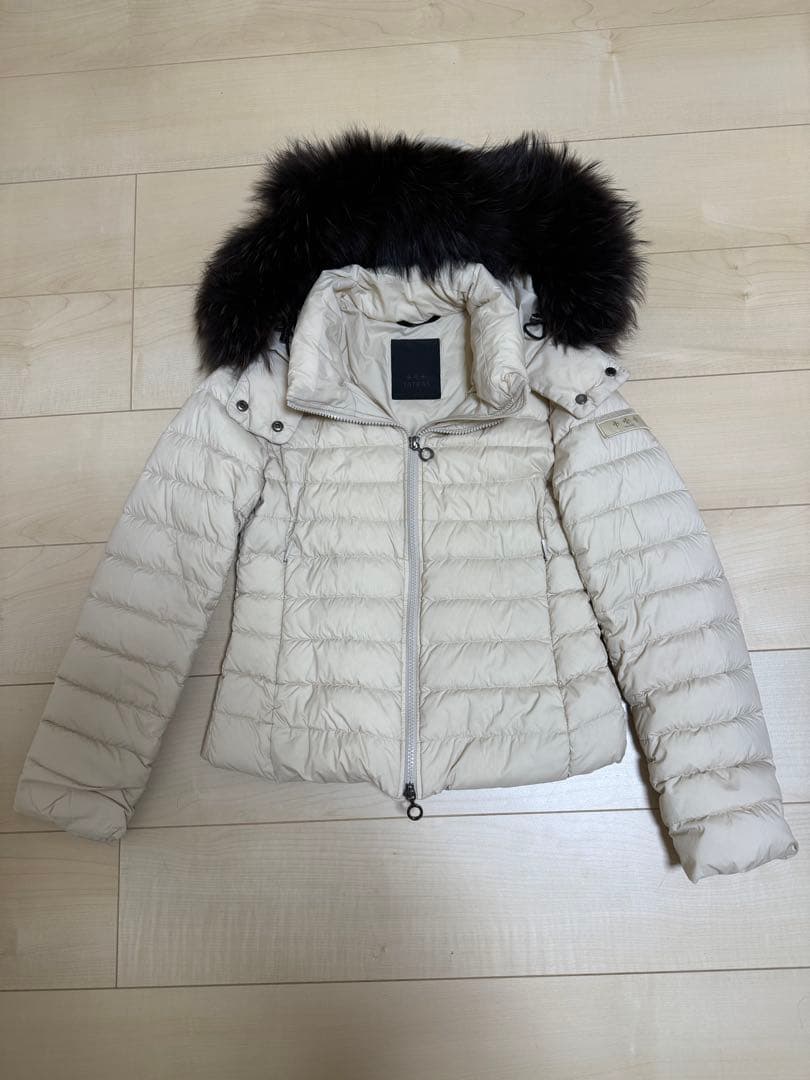 TATRAS ヴァレナダウンジャケット(S)クリーニング済