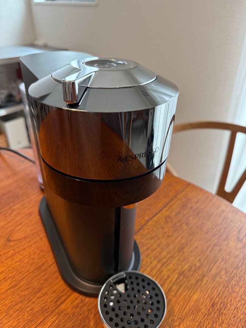 Nespresso コーヒーメーカー ヴァーチュオ デラックス ダーククローム
