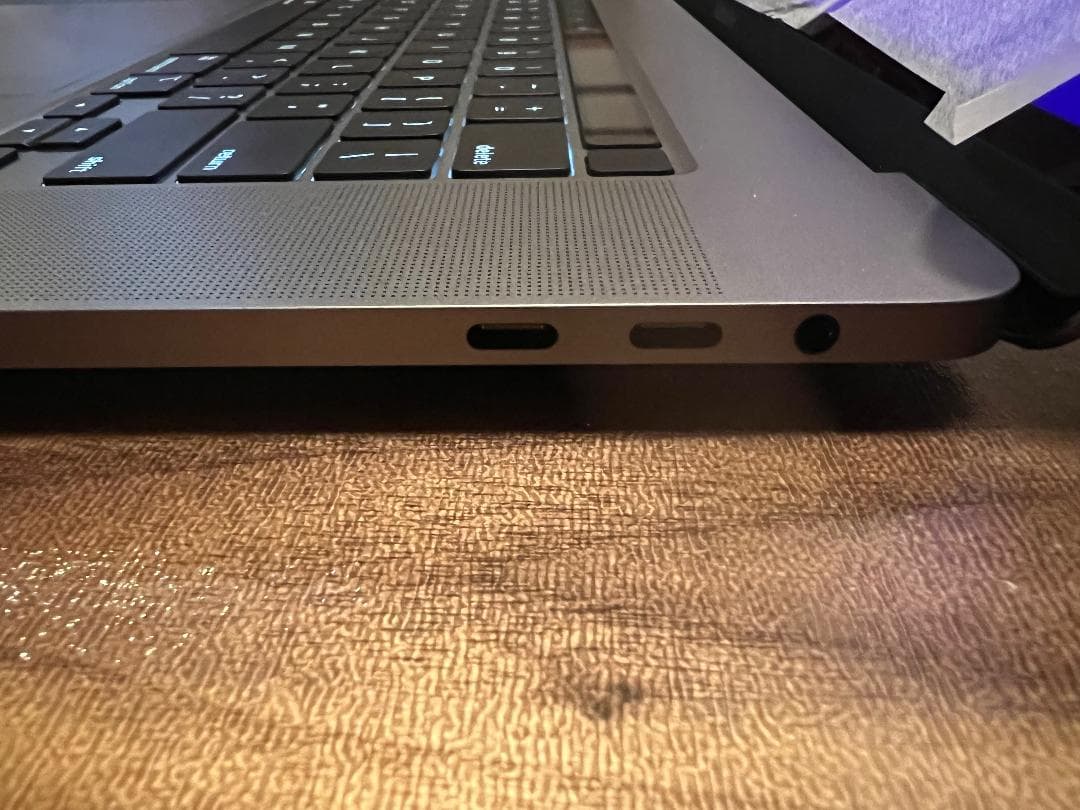 MacBook Pro 2019 16インチ/Core i9/64GB/1TB