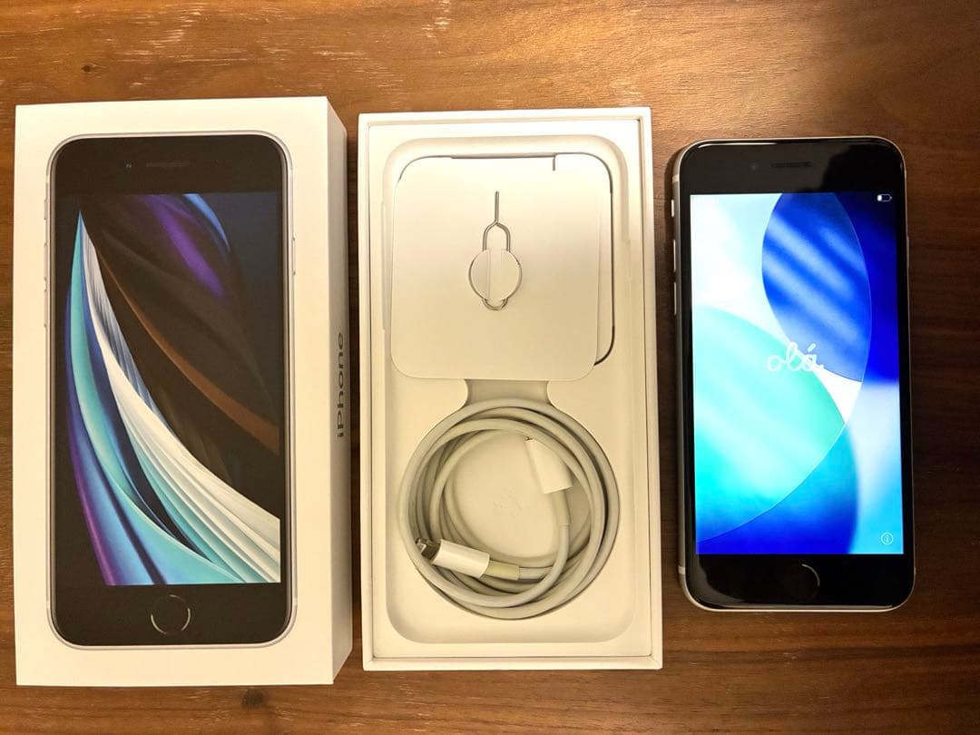 iPhone SE2 本体 128GB ホワイト SIMフリー