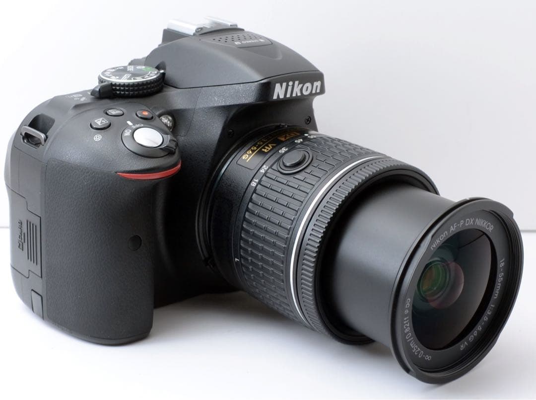 AF-Pレンズ付き！Nikon D5300★Wi-Fi内蔵★初心者におすすめ