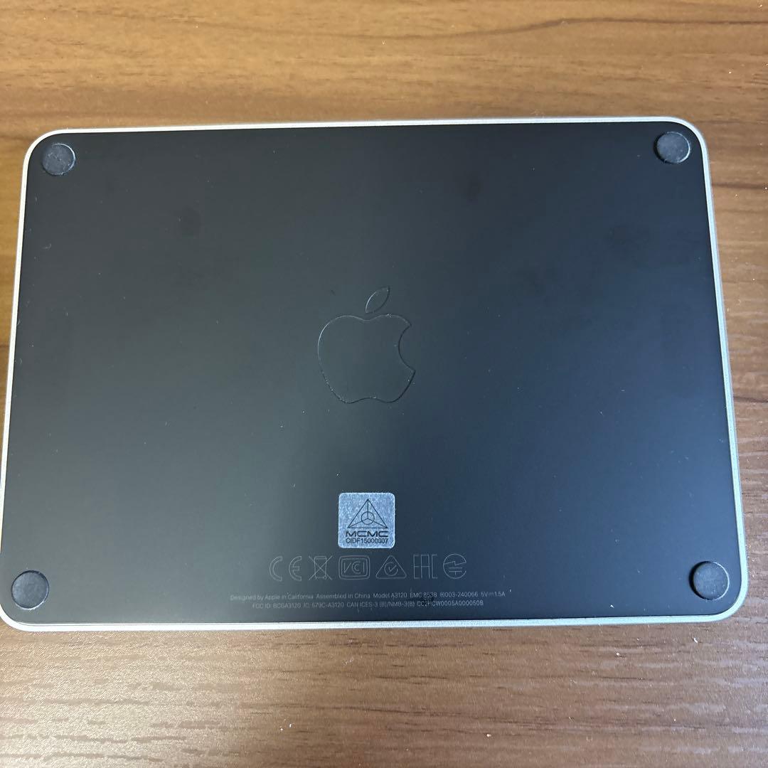 Apple トラックパッド