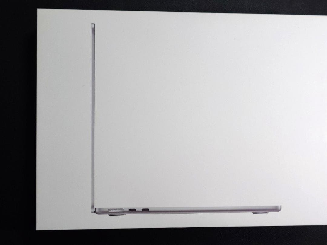 MacBook Air 13インチ M3/16GB/256GB 美品