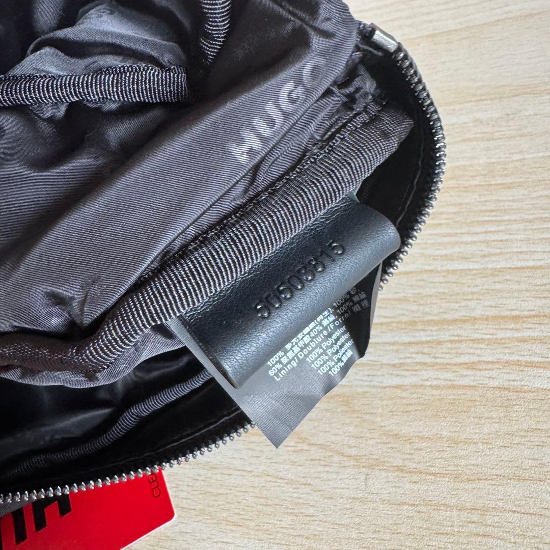 [HUGO] [ヒューゴ] ロゴエンボス ミックスストラクチャー ベルトバッグ