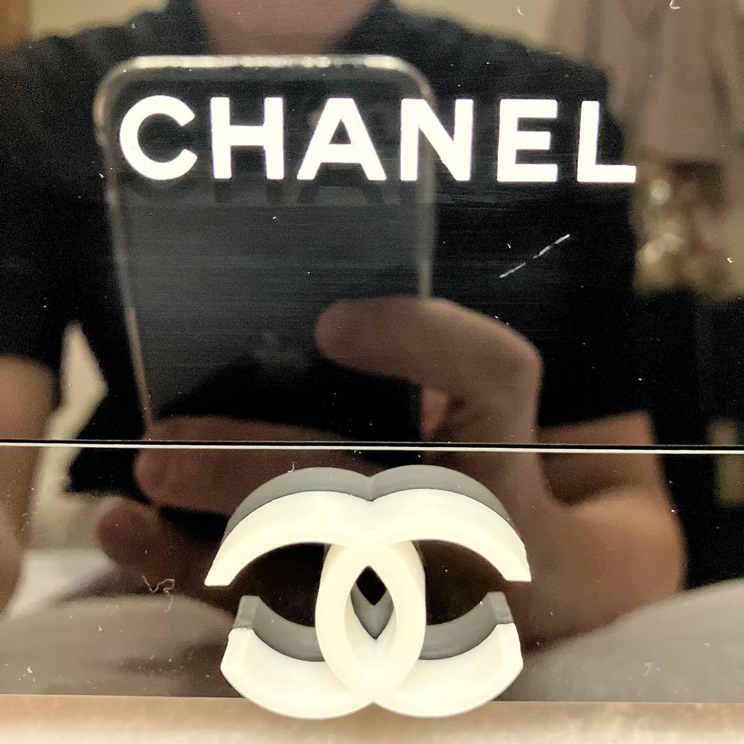 シャネル　CHANEL ノベルティ　ティッシュケース　アクリル　コスメ　非売品