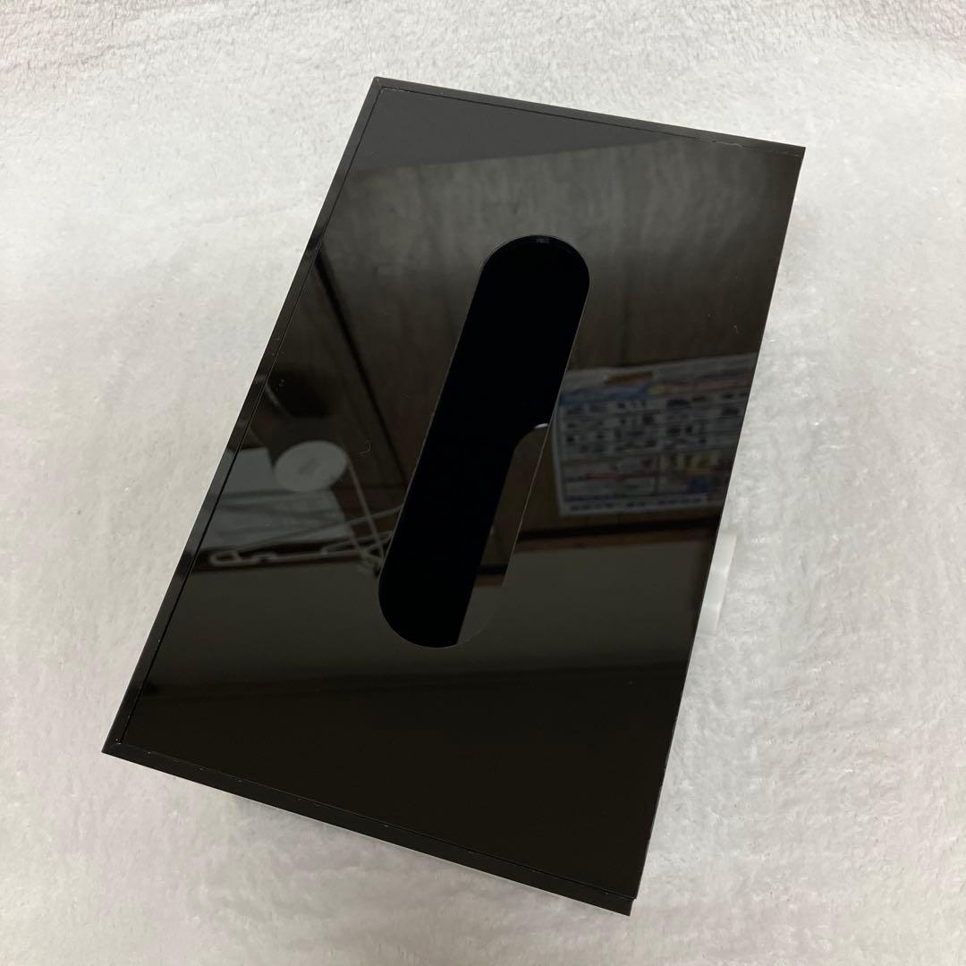 シャネル　CHANEL ノベルティ　ティッシュケース　アクリル　コスメ　非売品