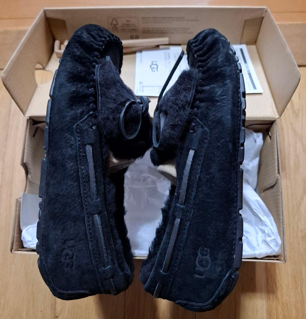 UGG モカシン ミネトンカ