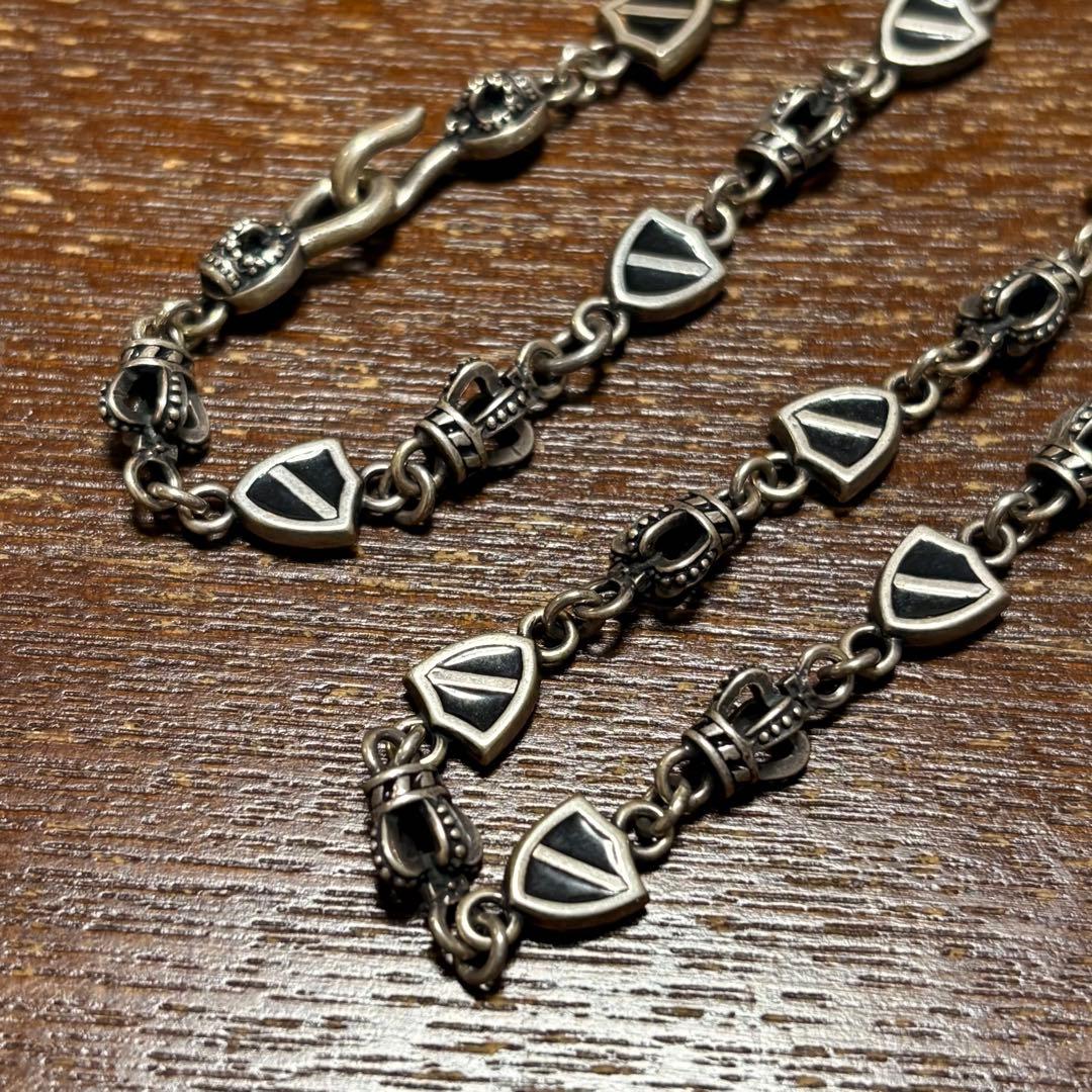 Justin Davis ジャスティンデイビス　クラウンシールド ネックレス