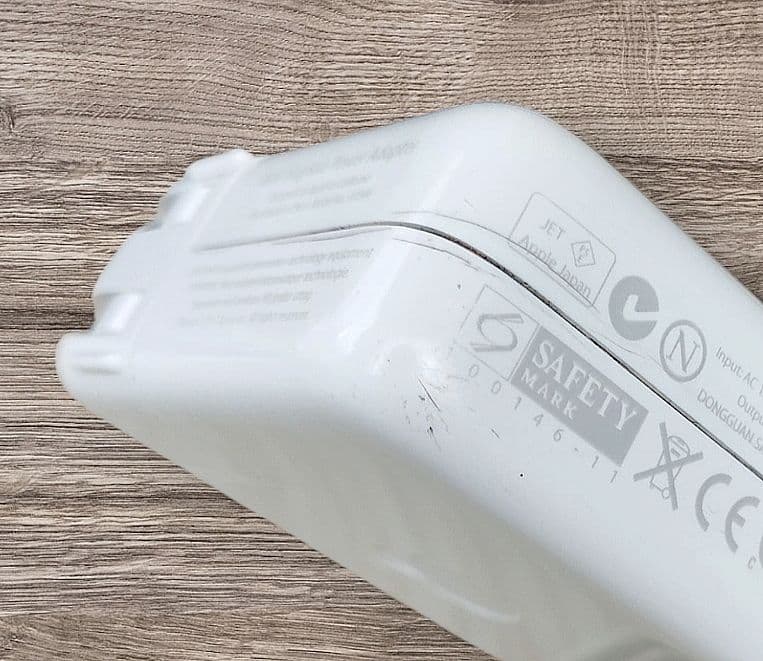 【ジャンク品】MacBook Pro シルバー