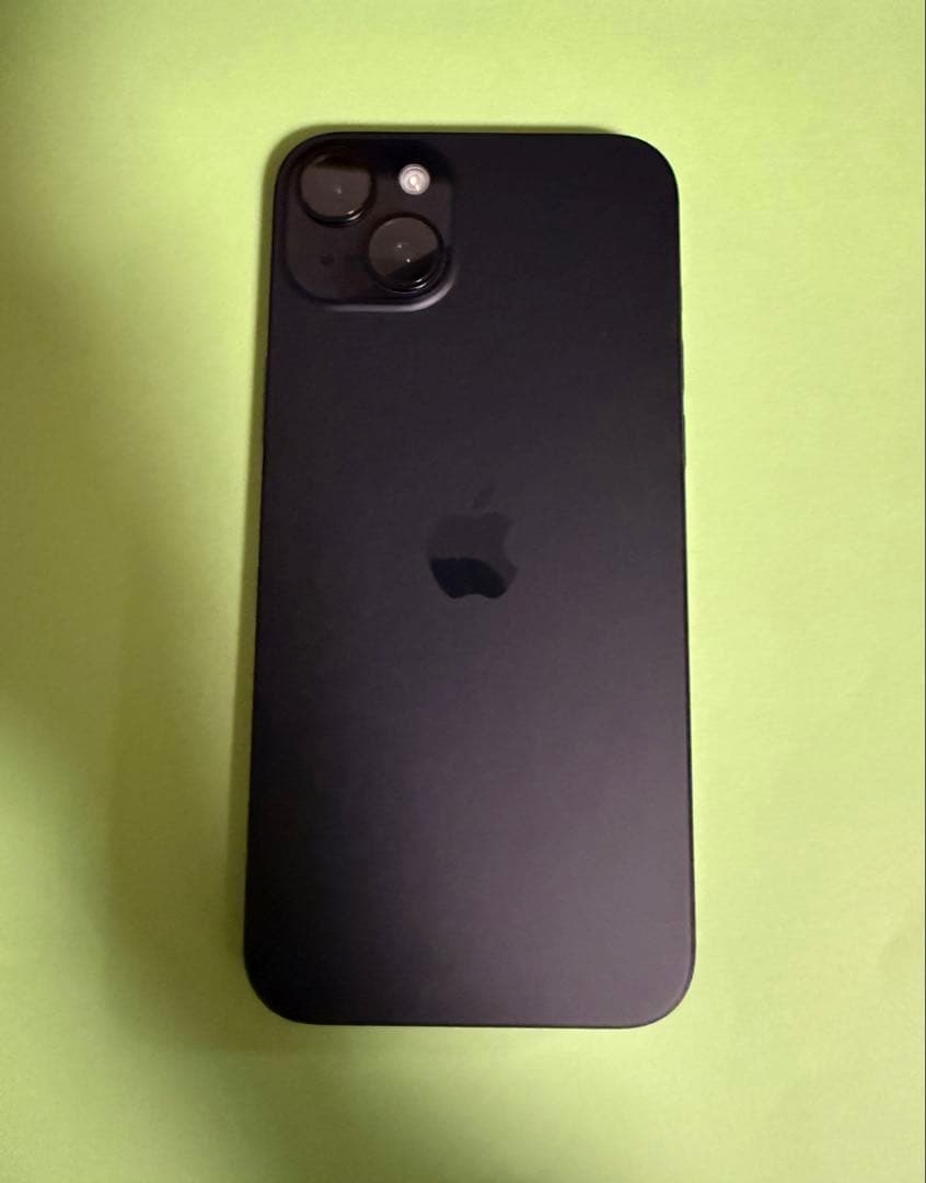 辰*巳様 Apple iPhone 15 Plus 256GB 外カメラ使用でき