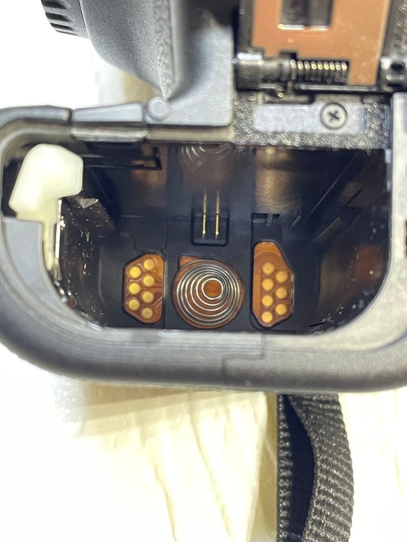 【美品】キャノン EOS 6DmarkⅡ フルサイズ一眼レフ　ボディー