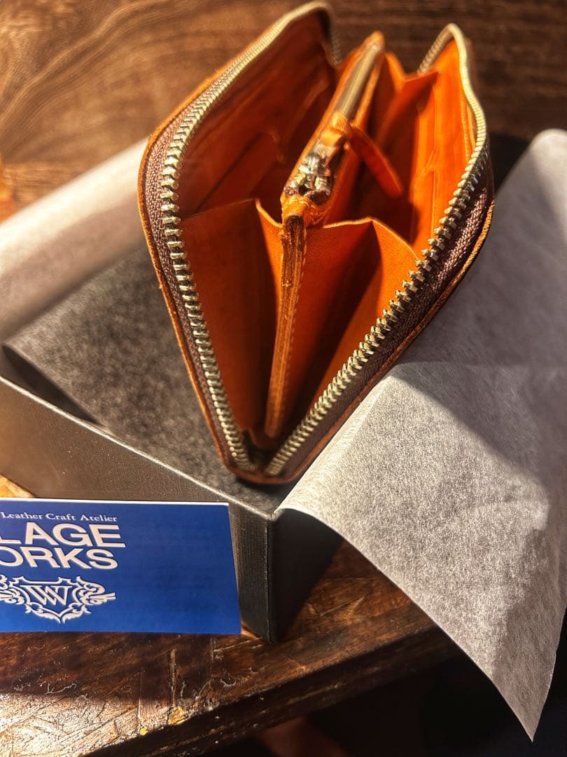 【美品】REDMOON レッドムーン ラウンドファスナー 長財布 ラウンド