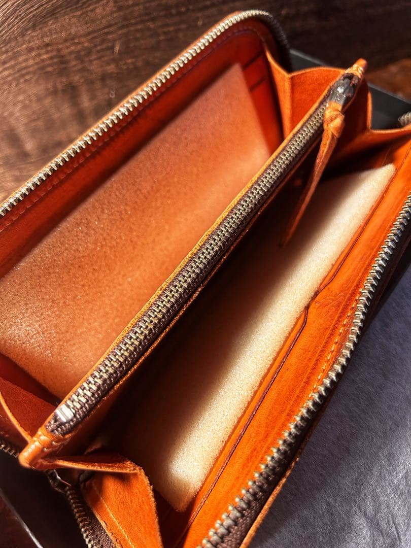 【美品】REDMOON レッドムーン ラウンドファスナー 長財布 ラウンド