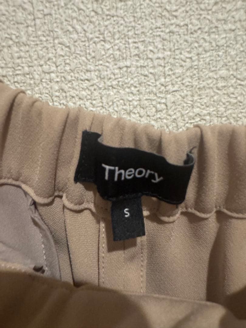 【超美品】1回のみ着用！Theory 上下スーツ